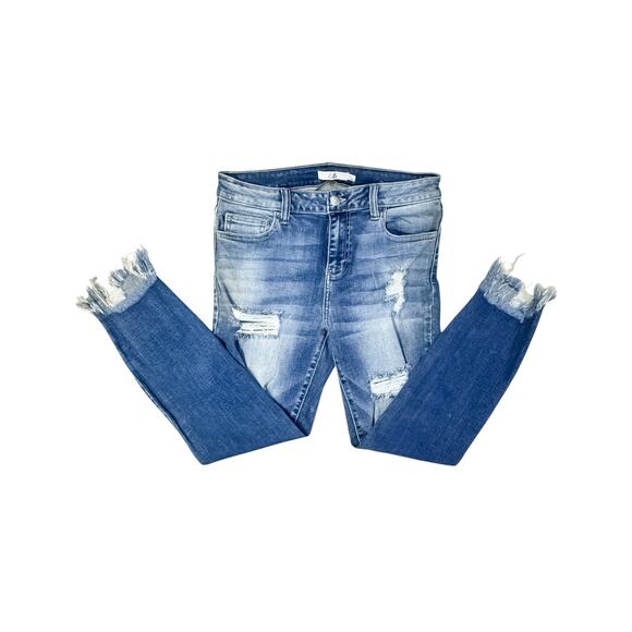 Cello- Light Wash Distressed Cut-Off Stretchy Jeans - Size 11/30 - Picture 1 of 6